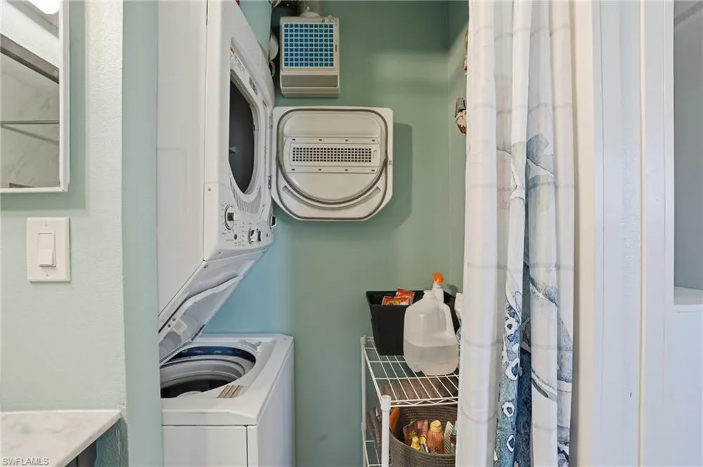 200 Lenell Road #120 Fort Myers Beach, FL 33931