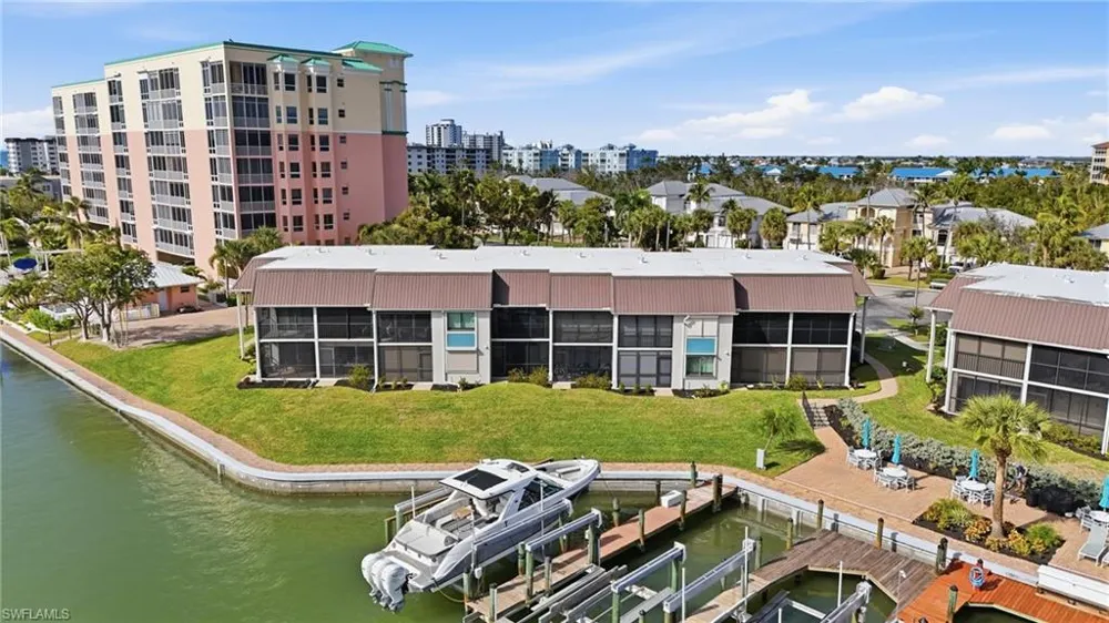 200 Lenell Road #120 Fort Myers Beach, FL 33931