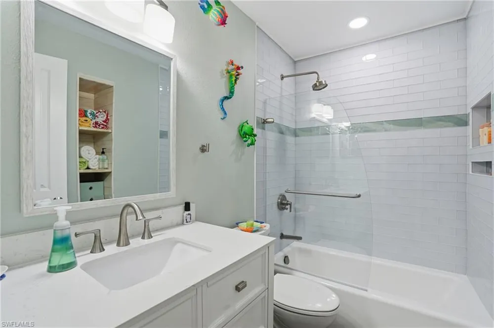 200 Lenell Road #120 Fort Myers Beach, FL 33931