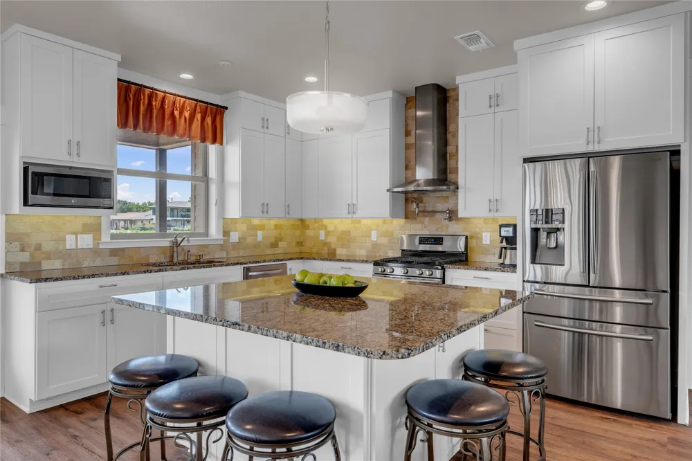 336 Park Lane Lane Sunrise Beach, TX 78643