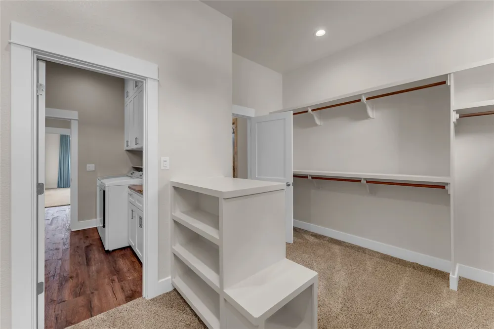 336 Park Lane Lane Sunrise Beach, TX 78643