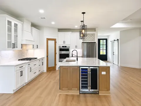 8756 Sand Pine Drive
