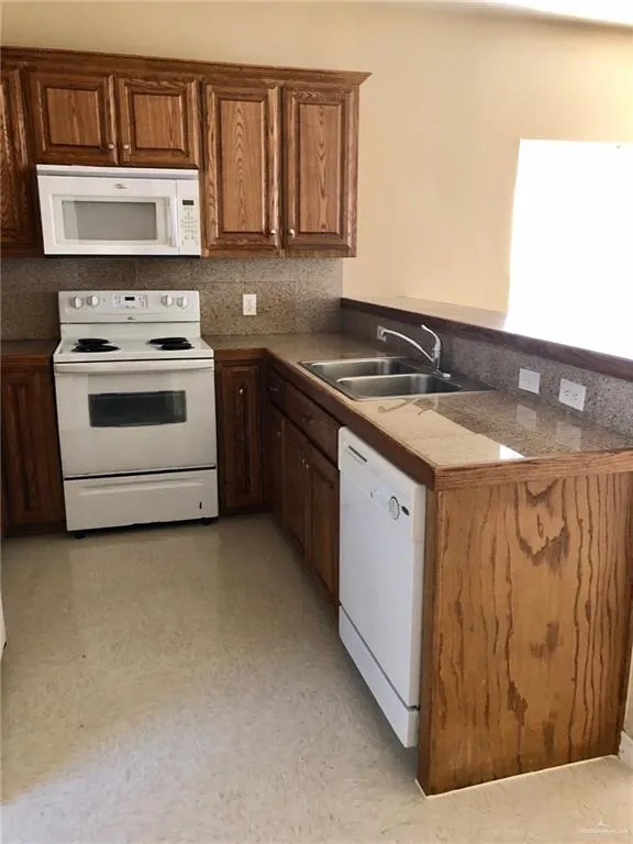 804 Taylor Road #32 Mission, TX 78572