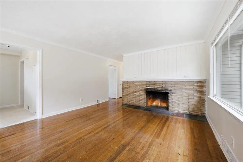 5727 University Place Detroit, MI 48224