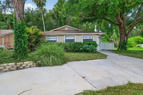 9 FRESHWATER DRIVE