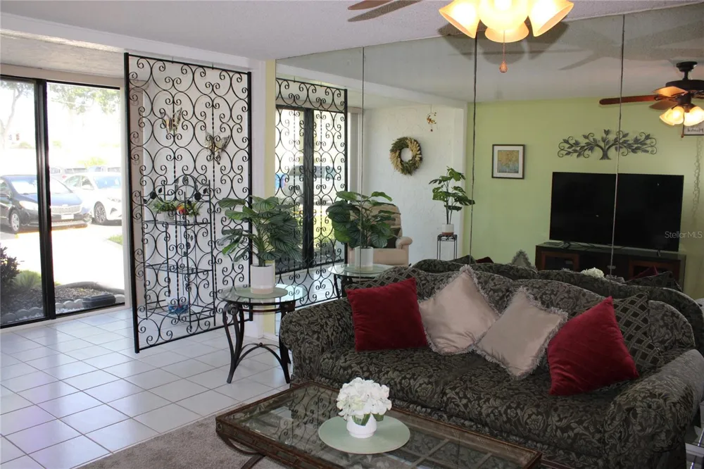 14130 ROSEMARY LANE #1117 Largo, FL 33774