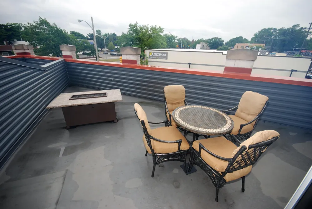 1103 Main Street Royal Oak, MI 48067