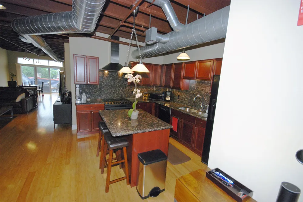 1103 Main Street Royal Oak, MI 48067