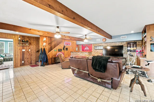 614 County Road 372 Sandia, TX 78383