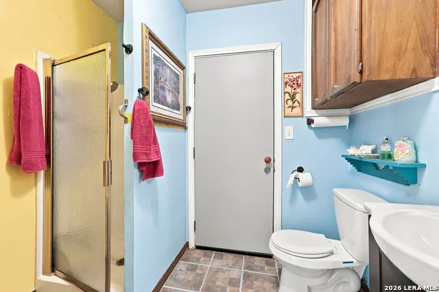 614 County Road 372 Sandia, TX 78383