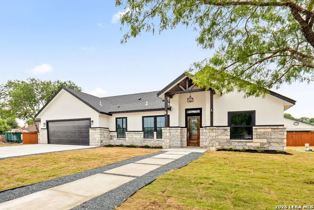 8220 Alton Blvd Selma, TX 78154