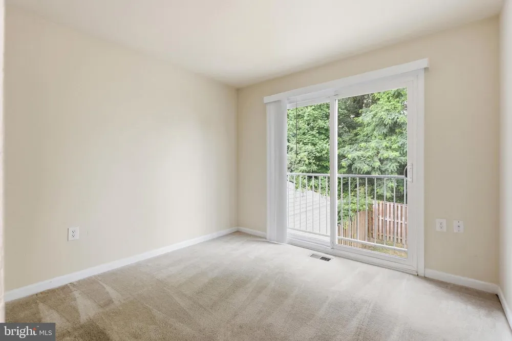 542 PEACOCK DRIVE Landover, MD 20785