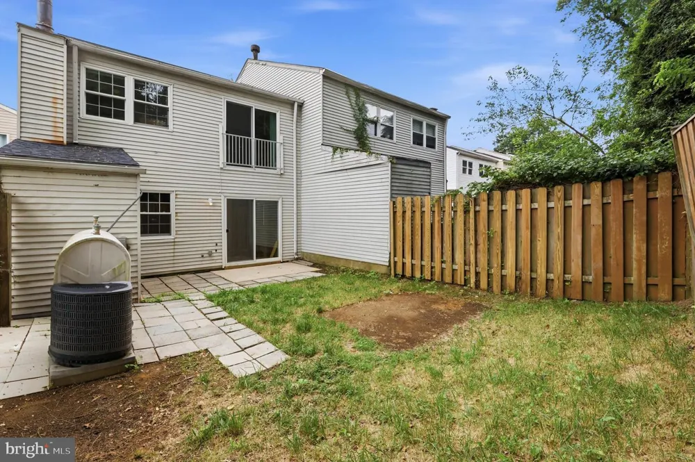 542 PEACOCK DRIVE Landover, MD 20785
