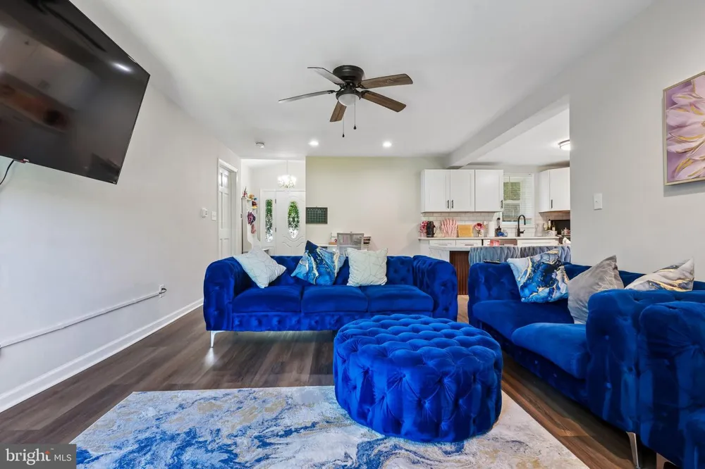 99 HICKORY AVENUE Mantua, NJ 08051