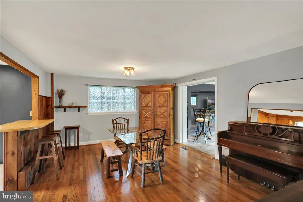 16 JACKSON DRIVE Lancaster, PA 17603