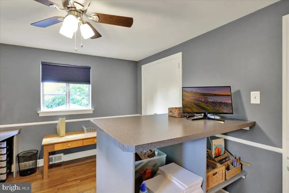 16 JACKSON DRIVE Lancaster, PA 17603