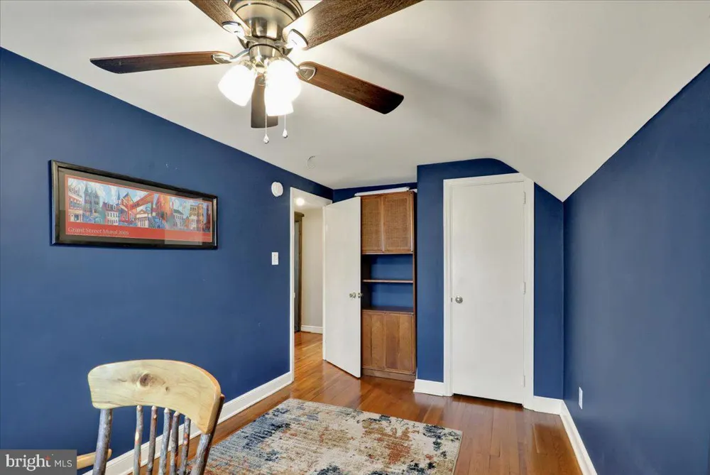 16 JACKSON DRIVE Lancaster, PA 17603