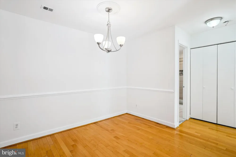 18210 CHALET DRIVE #1-51 Germantown, MD 20874