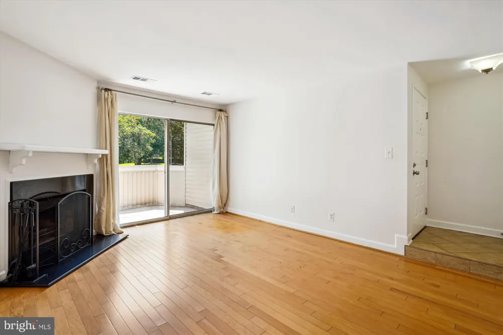 18210 CHALET DRIVE #1-51 Germantown, MD 20874