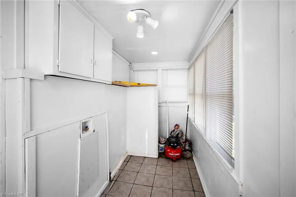 710 Edgewood Avenue Thomasville, NC 27360