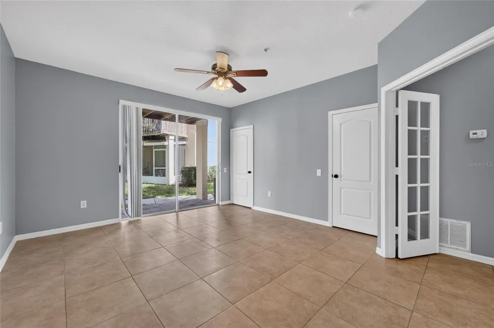 3186 BAYSHORE OAKS DRIVE Tampa, FL 33611