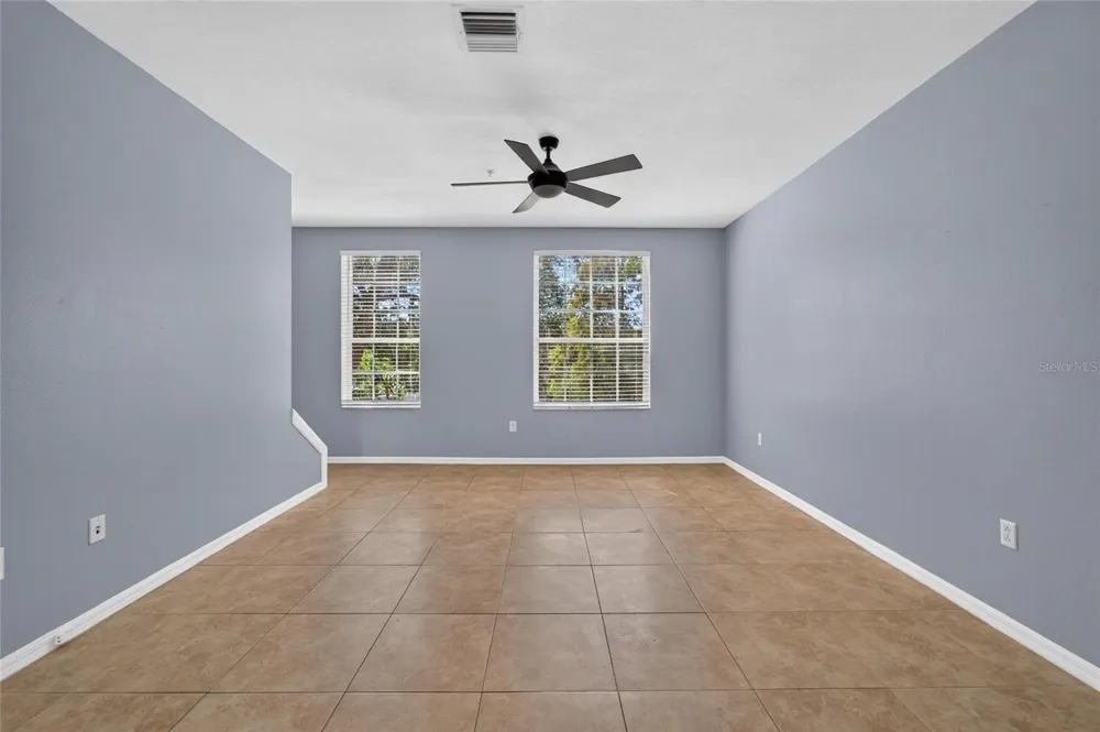 3186 BAYSHORE OAKS DRIVE Tampa, FL 33611