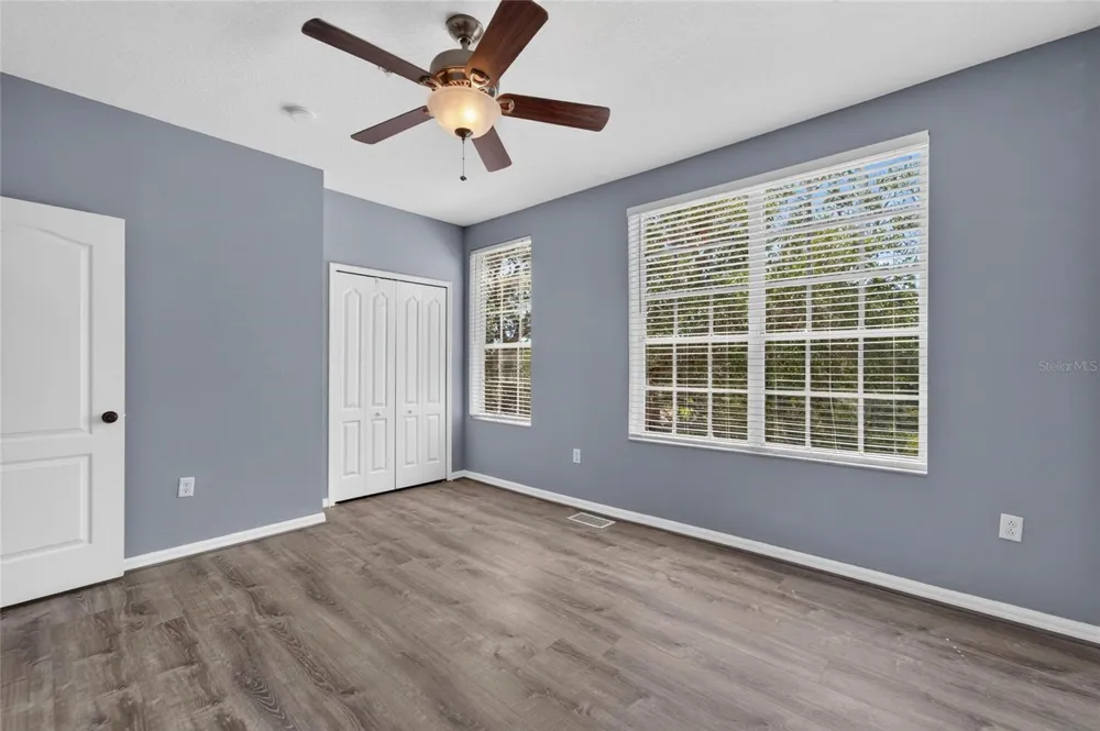 3186 BAYSHORE OAKS DRIVE Tampa, FL 33611