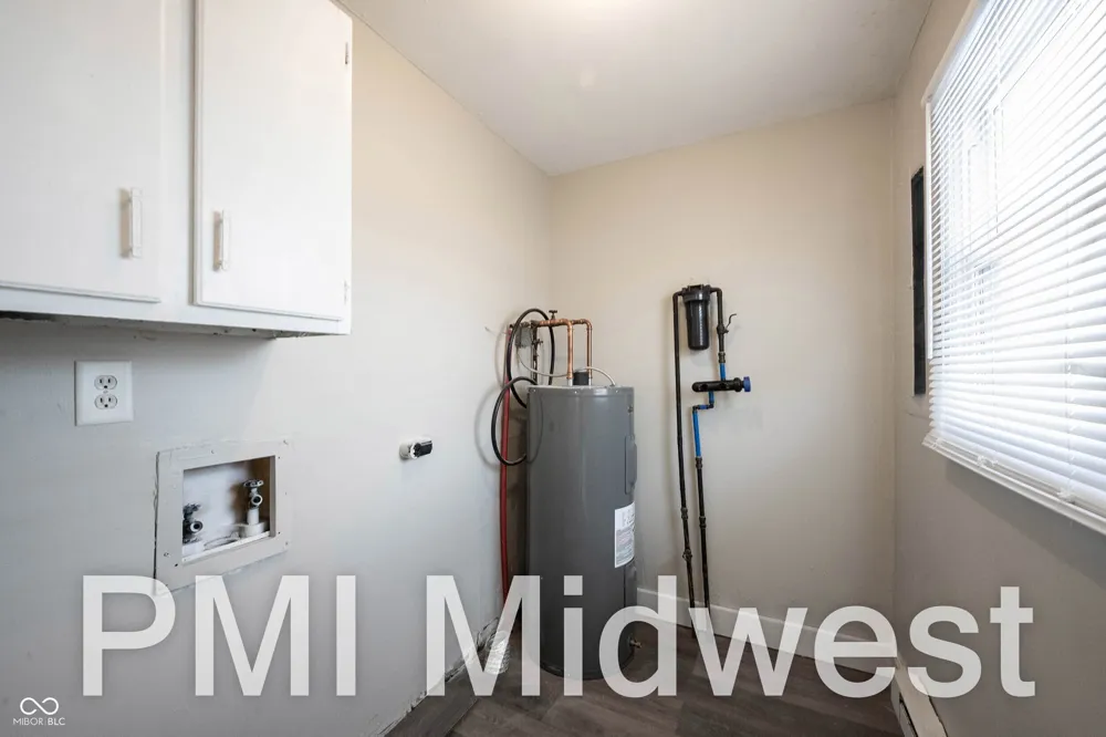 4881 S 300 W #18 New Palestine, IN 46163