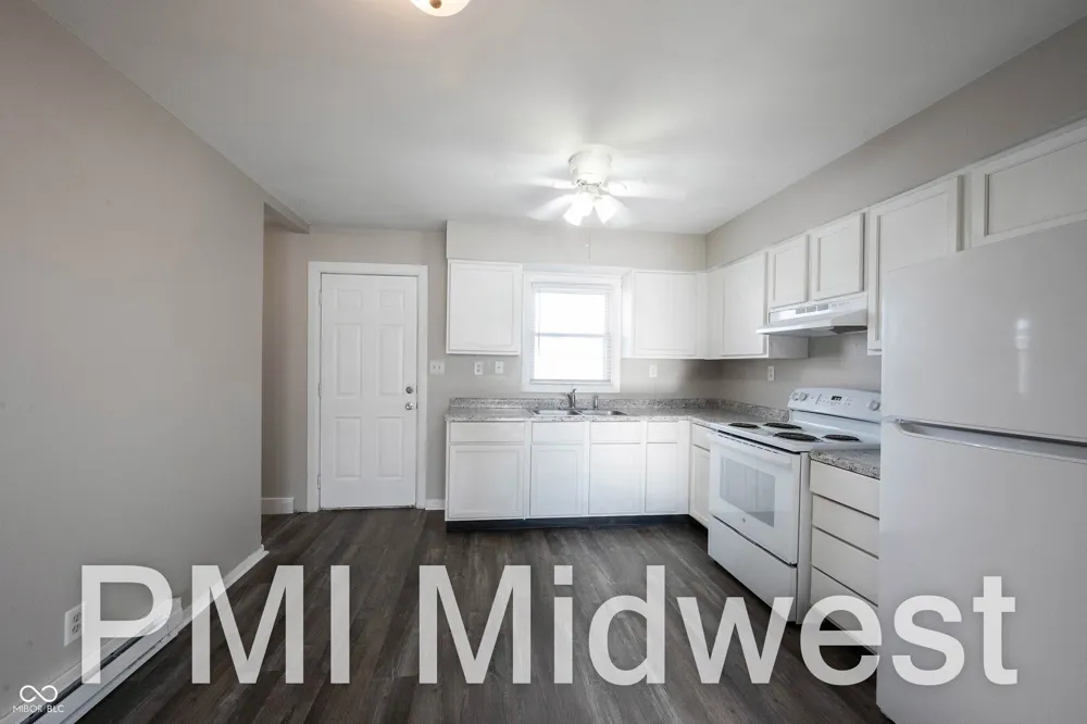 4881 S 300 W #18 New Palestine, IN 46163