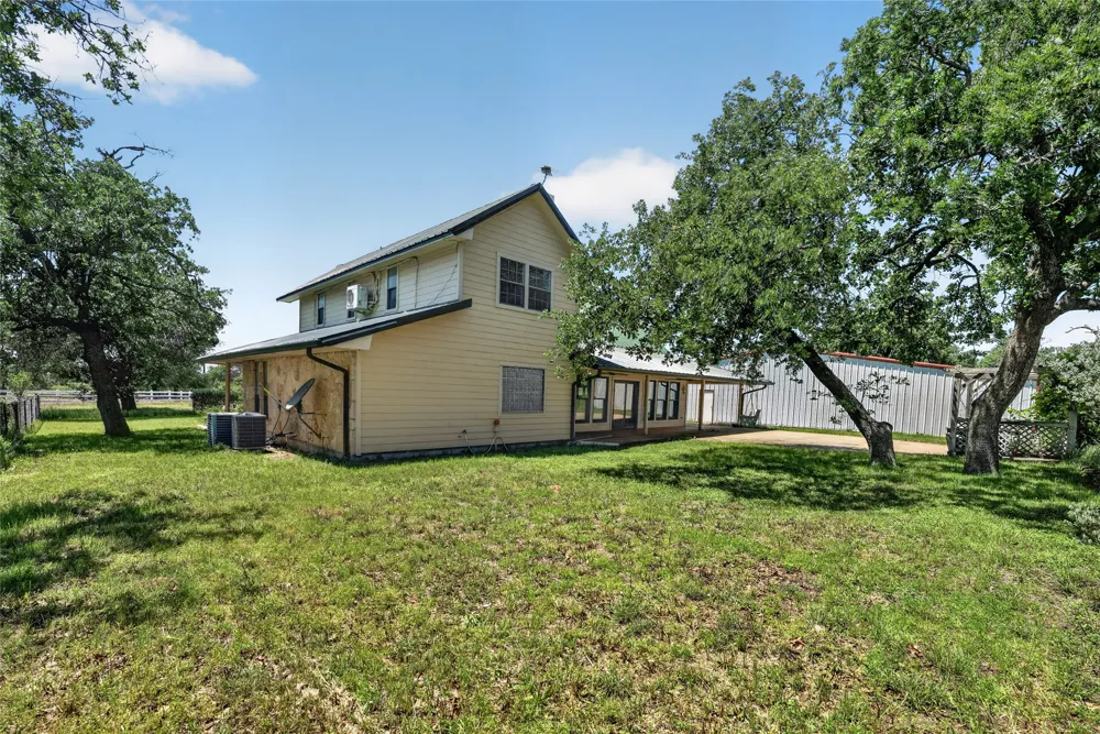 203 Oxbow Trail Marble Falls, TX 78654