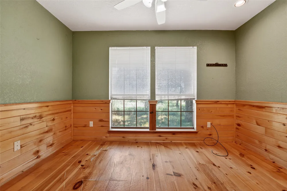 203 Oxbow Trail Marble Falls, TX 78654