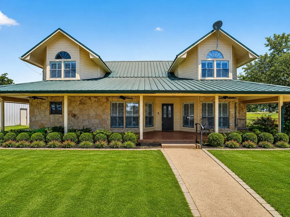 203 Oxbow Trail Marble Falls, TX 78654