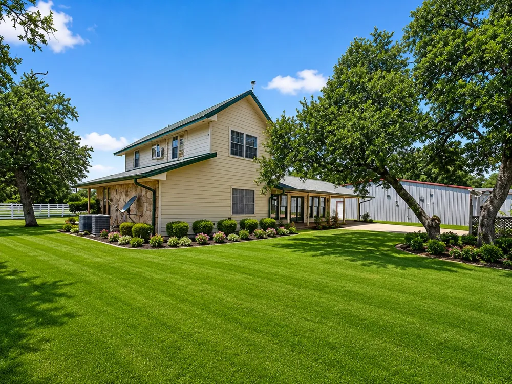 203 Oxbow Trail Marble Falls, TX 78654