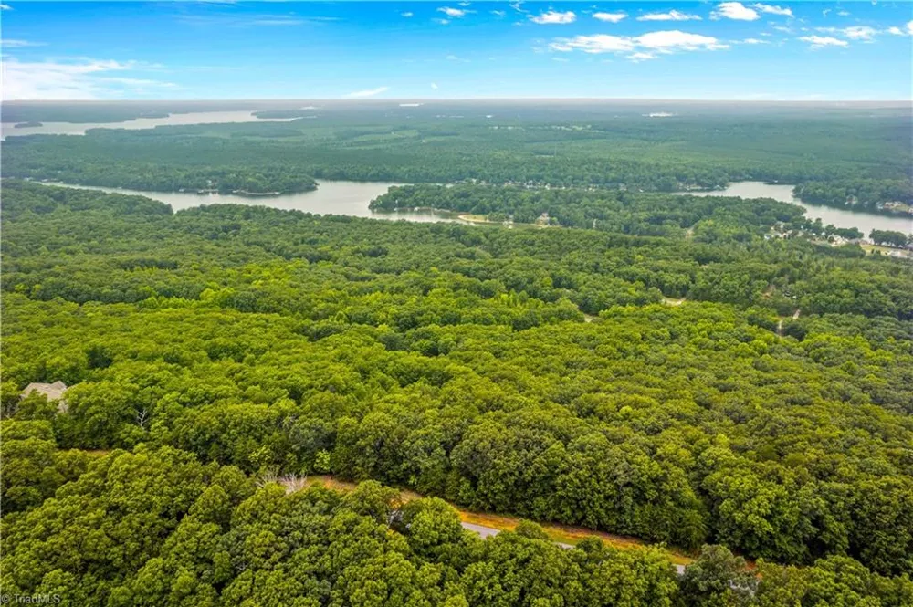 2261 Sierra Trace Road Denton, NC 27239