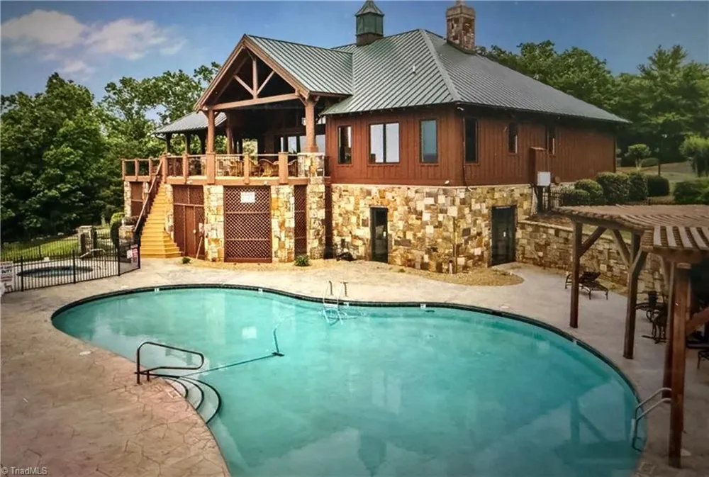 2261 Sierra Trace Road Denton, NC 27239