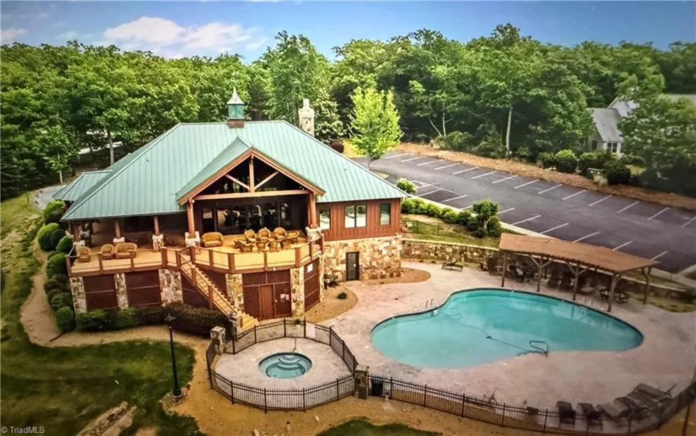 2261 Sierra Trace Road Denton, NC 27239