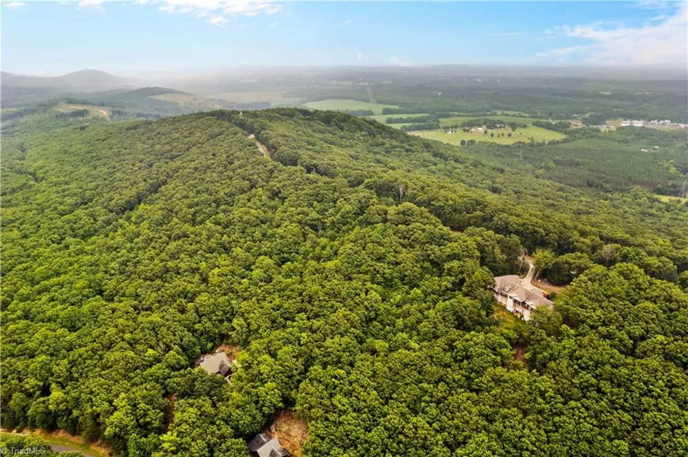2261 Sierra Trace Road Denton, NC 27239