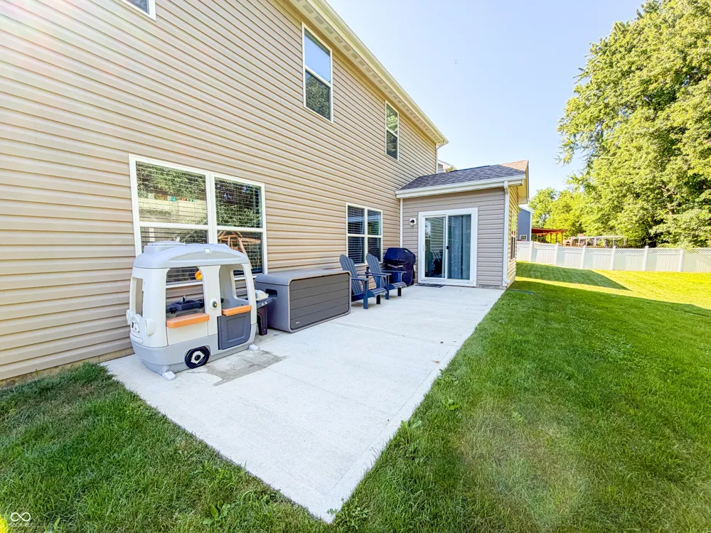 1713 Danielle Road Lebanon, IN 46052