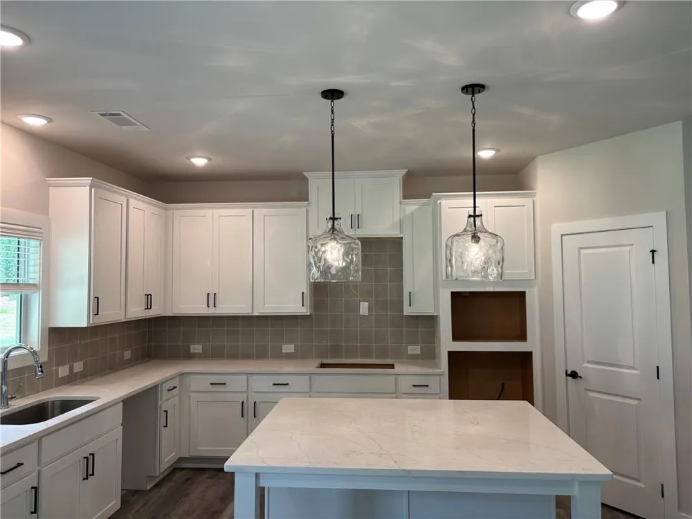 4250 Shirebrook Trail Hoschton, GA 30548