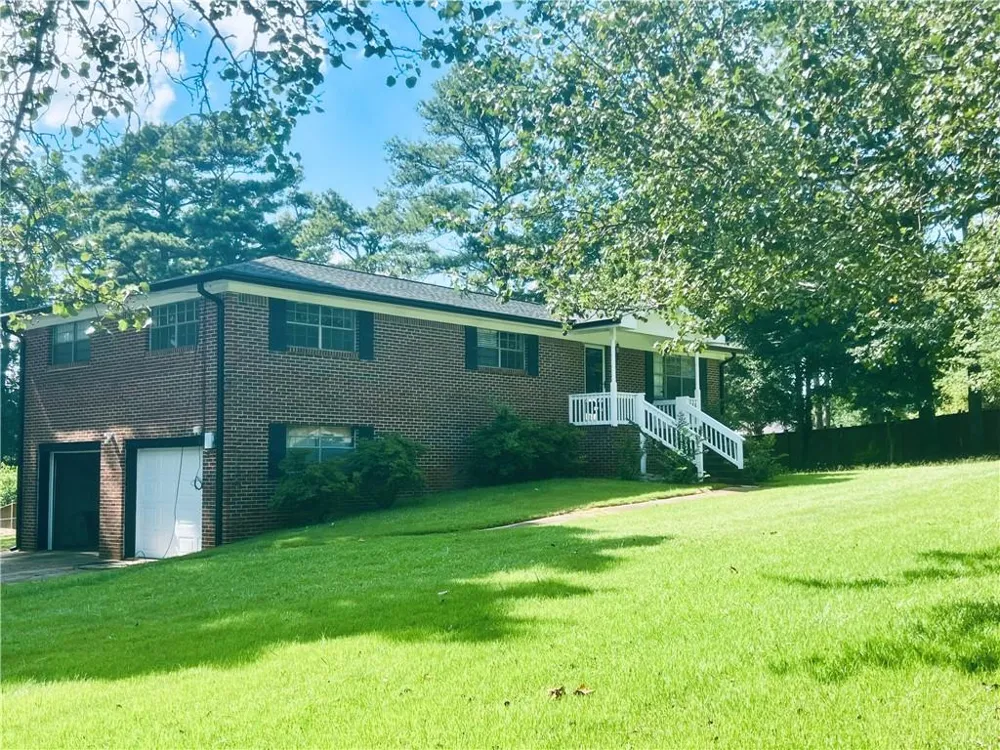 6695 Courtney Drive Winston, GA 30187