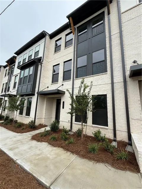 407 Nix Lane