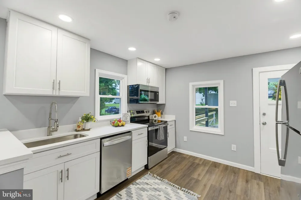 601 GRUBERT AVENUE Staunton, VA 24401