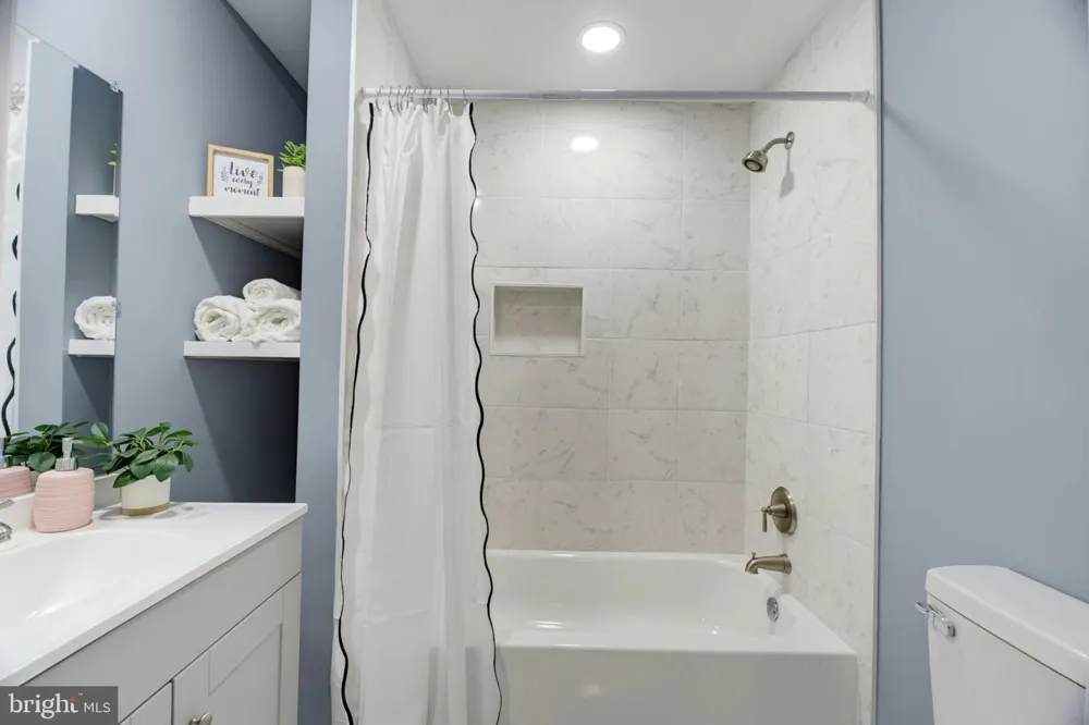 601 GRUBERT AVENUE Staunton, VA 24401