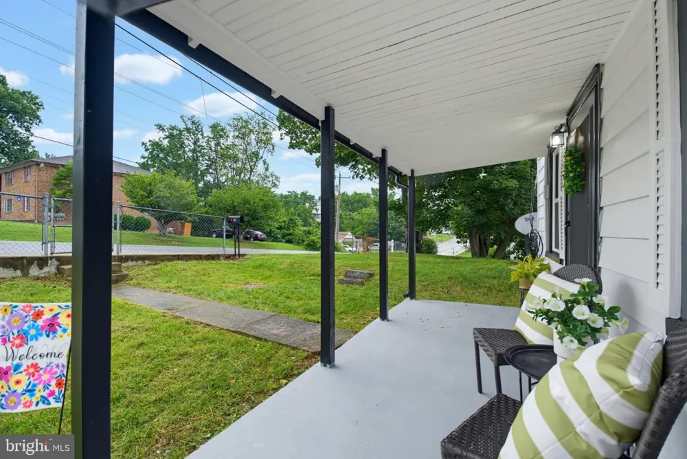 601 GRUBERT AVENUE Staunton, VA 24401
