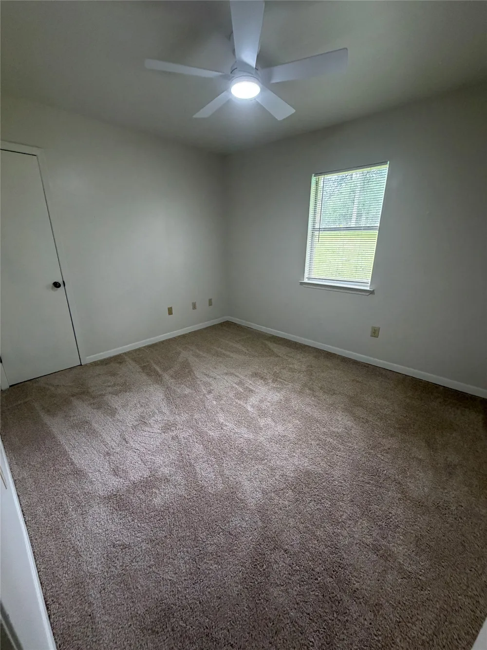 214 The Forest Road Dale, TX 78616