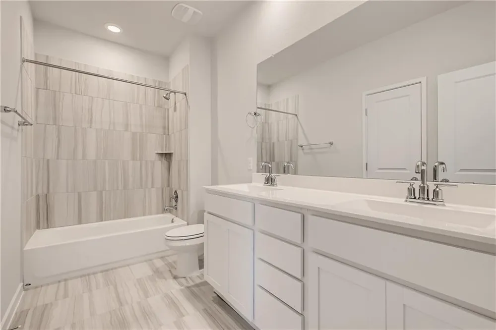 605 W South Street #211 Leander, TX 78641