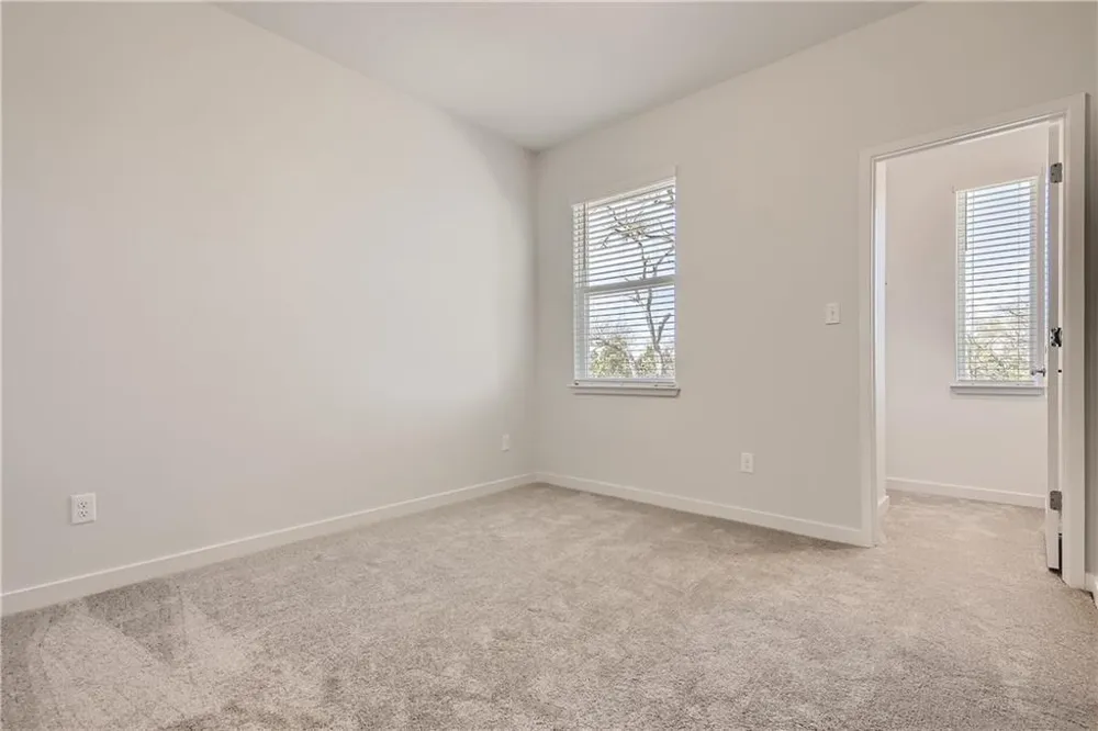 605 W South Street #211 Leander, TX 78641