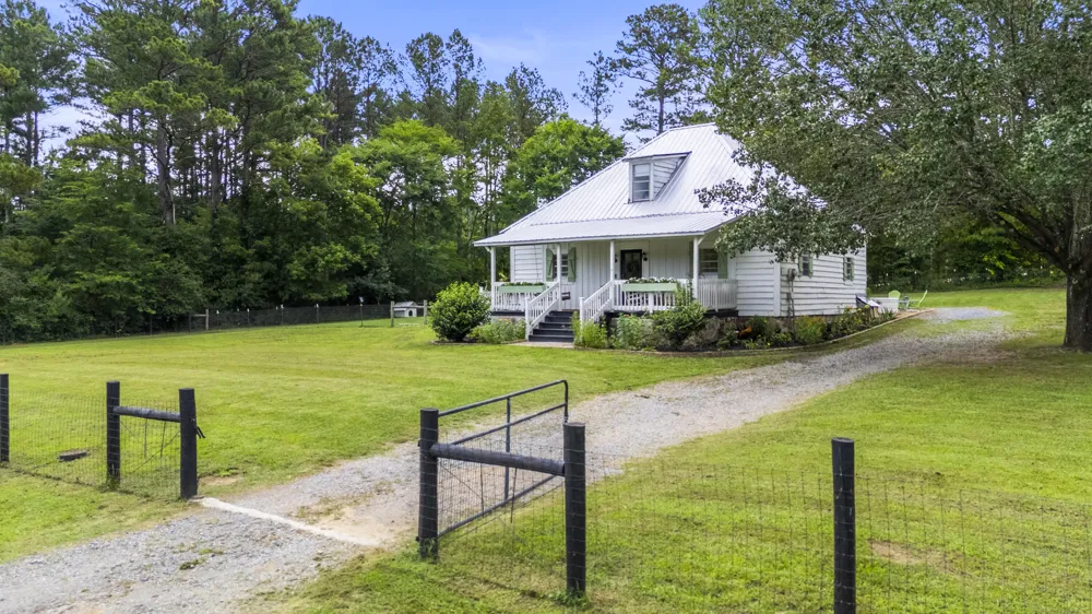 3372 Lake Kathy Road Tunnel Hill, GA 30755