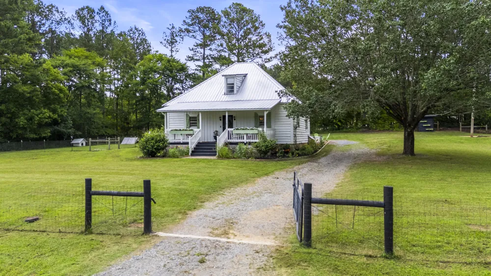 3372 Lake Kathy Road Tunnel Hill, GA 30755