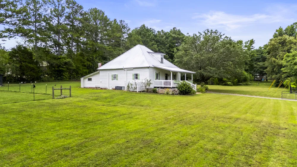 3372 Lake Kathy Road Tunnel Hill, GA 30755